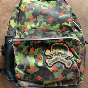 Camouflage Multi-Pocket Backpack with Orange Skull‎ & Crossbones